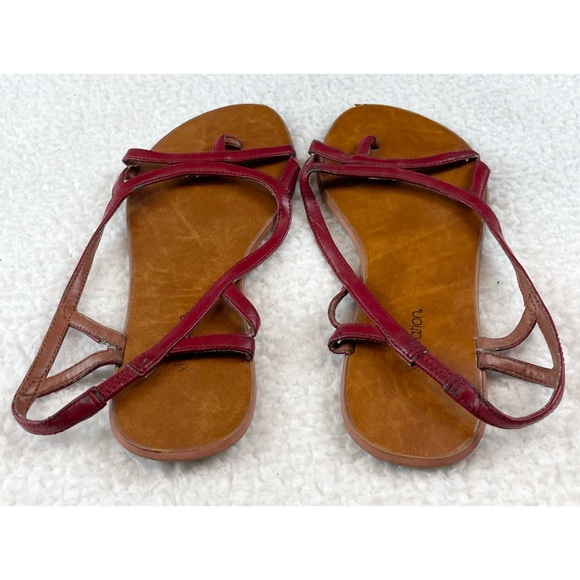 XHILARATION • Red/Tan Greek Sandals - Picture 6 of 16